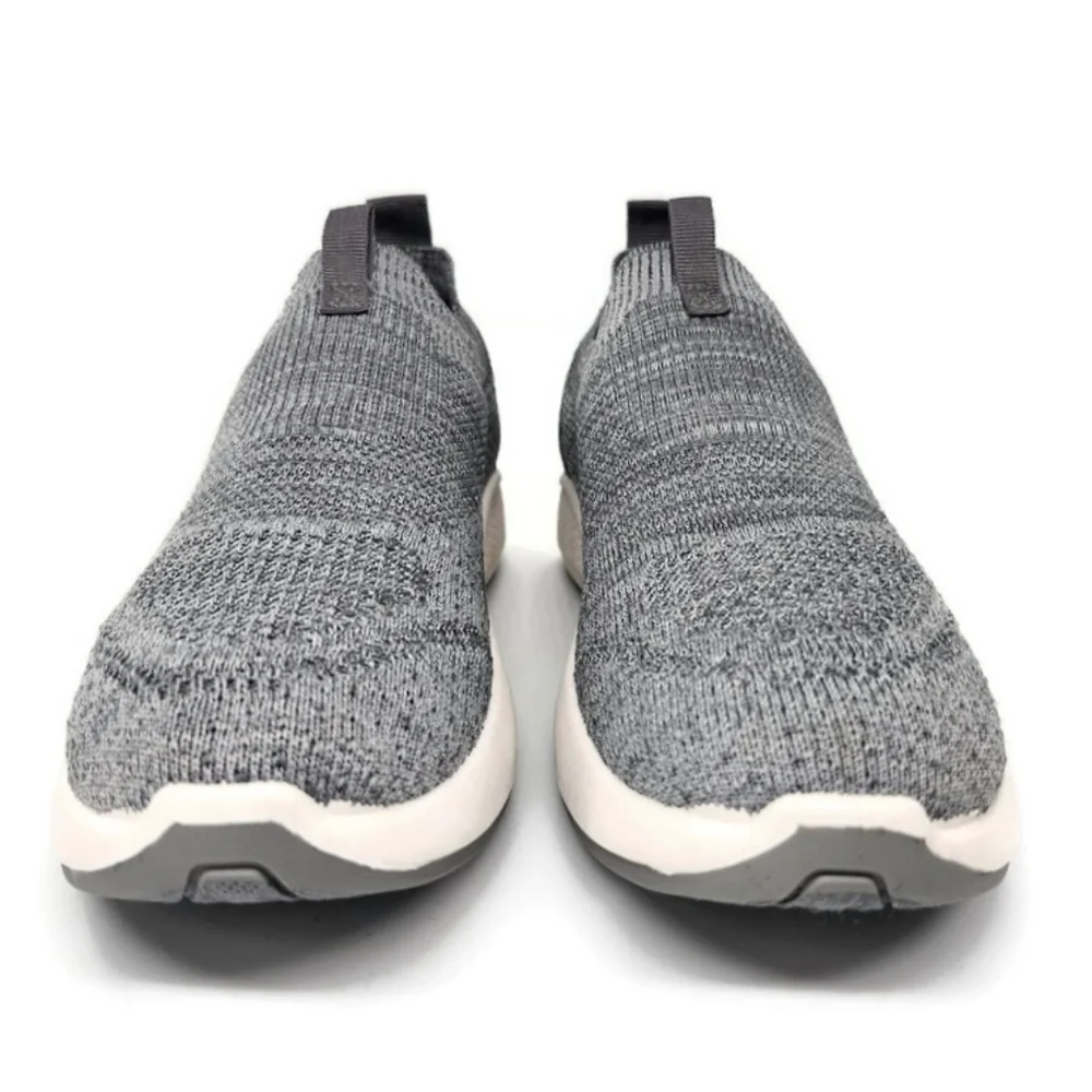 Tommy Bahama Flint Jogger Light Grey Knit Pull-On No-Lace Memory Foam Sneakers - Picture 4 of 10